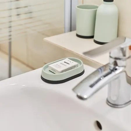 Under The Wroclove Sky By Renters Apartmán *