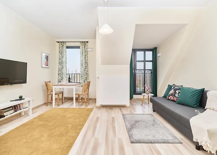 Under The Wroclove Sky By Renters *