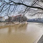 Under The Wroclove Sky By Renters 弗罗茨瓦夫